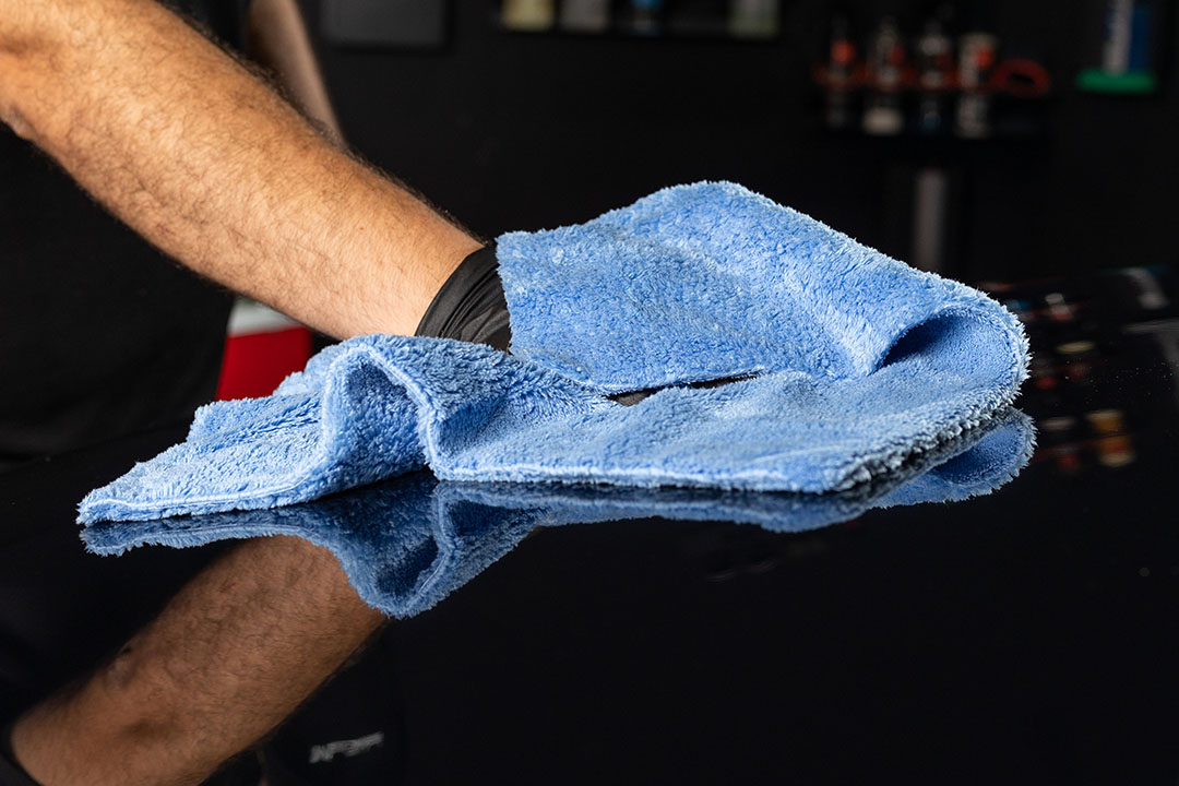 500GSM Fluffy Edgeless Microfiber Towels Wiping Car Hood