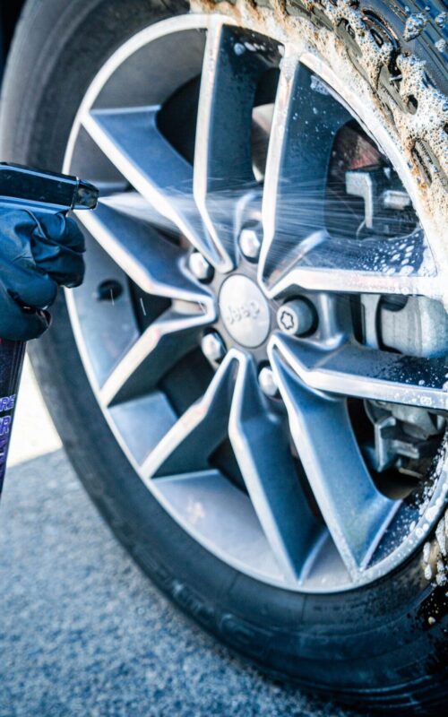 MaxShine Wheel and Tire Cleaner the best cleaner for car wash and detailing