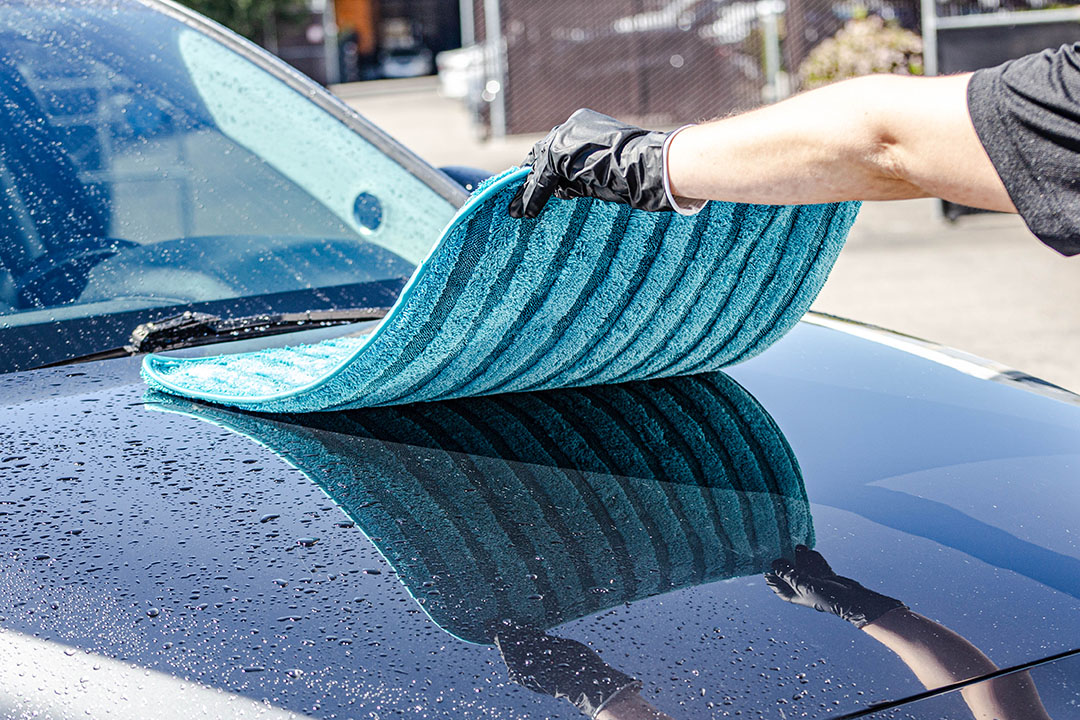 Blue dry towel Auto detailing