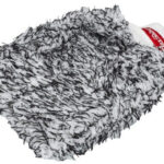 gifts for dad - microfiber wash mitt with the bucket kit